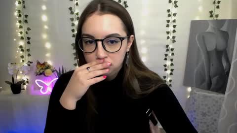 Happy online show from 03/01/25, 12:23