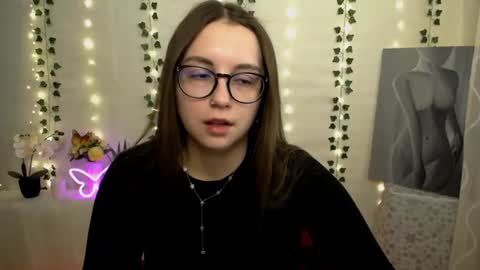 Happy online show from 03/12/25, 06:29