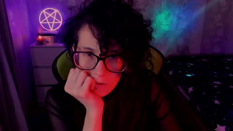 Yours Cosmic online show from 02/05/25, 10:22