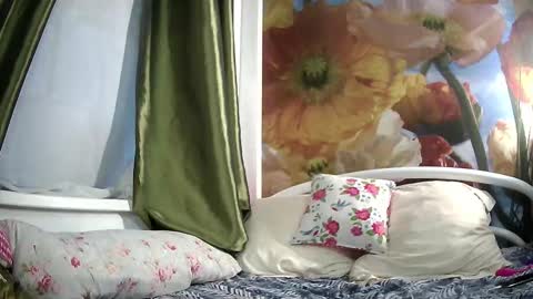 kroshka online show from 12/17/25, 12:33