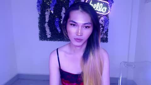 Snapshot of yoursexservice chatting on 12/05/24, 02:44    online show from 12/05/24, 02:44