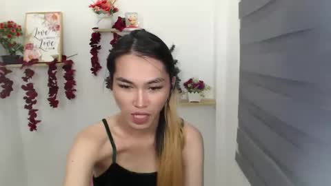 Snapshot of yoursexservice chatting on 12/10/24, 10:58    online show from 12/10/24, 10:58