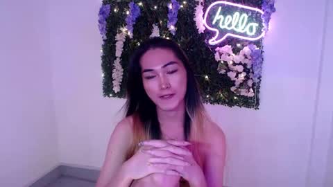 Snapshot of yoursexservice chatting on 12/17/24, 01:50    online show from 12/17/24, 01:50