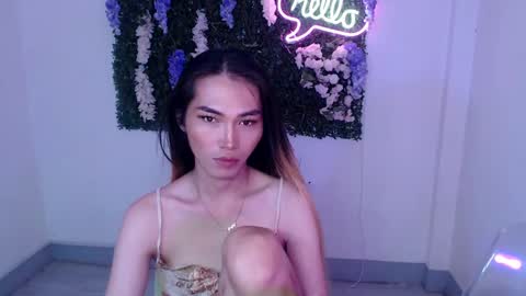 Snapshot of yoursexservice chatting on 12/27/24, 12:07    online show from 12/27/24, 12:07