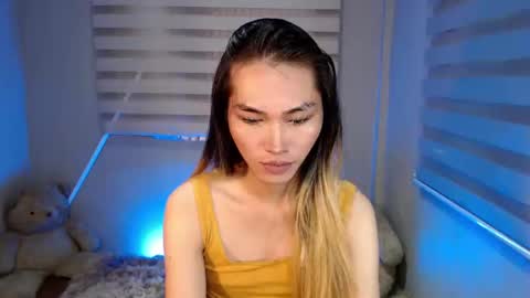 Snapshot of yoursexservice chatting on 01/06/25, 01:42    online show from 01/06/25, 01:42