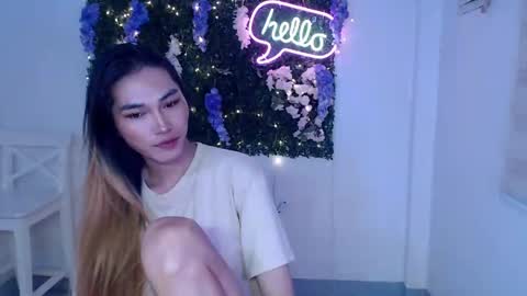 Snapshot of yoursexservice chatting on 01/18/25, 12:24    online show from 01/18/25, 12:24