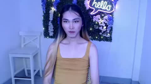 Snapshot of yoursexservice chatting on 01/28/25, 02:00    online show from 01/28/25, 02:00