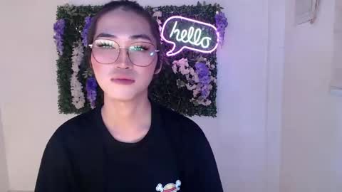 Snapshot of yoursexservice chatting on 02/14/25, 02:39    online show from 02/14/25, 02:39