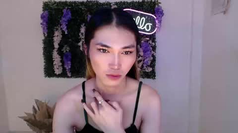 Snapshot of yoursexservice chatting on 02/16/25, 10:32    online show from 02/16/25, 10:32