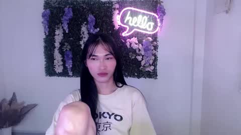 Snapshot of yoursexservice chatting on 03/04/25, 02:17    online show from 03/04/25, 02:17