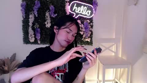 Snapshot of yoursexservice chatting on 03/08/25, 02:01    online show from 03/08/25, 02:01