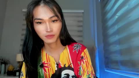 Snapshot of yoursexservice chatting on 09/10/25, 12:32    online show from 09/10/25, 12:32