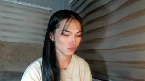 Snapshot of yoursexservice chatting on 09/21/25, 12:34    online show from 09/21/25, 12:34