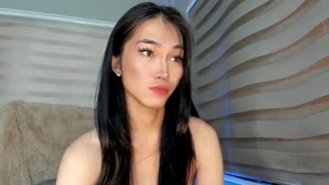 Snapshot of yoursexservice chatting on 09/24/25, 11:19    online show from 09/24/25, 11:19