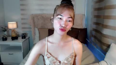 Snapshot of yoursexservice chatting on 10/26/25, 10:58    online show from 10/26/25, 10:58