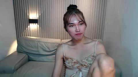 Snapshot of yoursexservice chatting on 10/28/25, 01:09    online show from 10/28/25, 01:09