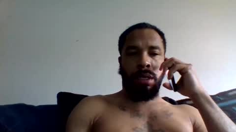 Snapshot of yoursexydaddy79 chatting on 01/16/25, 06:37 mother fucker online show from 01/16/25, 06:37
