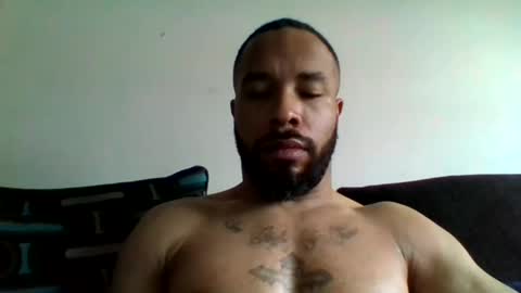 Snapshot of yoursexydaddy79 chatting on 01/29/25, 06:50 mother fucker online show from 01/29/25, 06:50