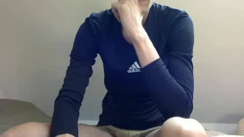 Snapshot of yoursexymat3 chatting on 02/19/25, 11:17 Yoursexymat3 online show from 02/19/25, 11:17