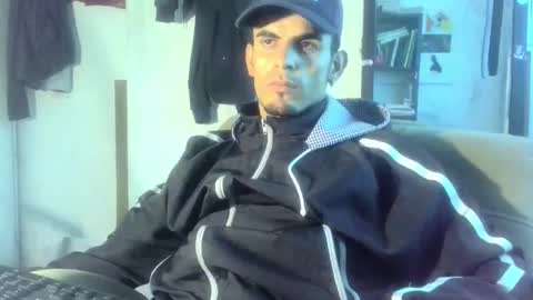 Snapshot of yourskinnybooy chatting on 09/18/25, 08:33 sander online show from 09/18/25, 08:33