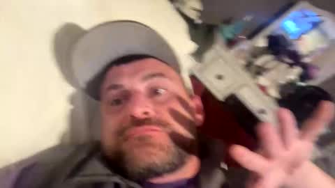 Snapshot of yourstoforget chatting on 02/13/26, 03:35 yourstoforget online show from 02/13/26, 03:35