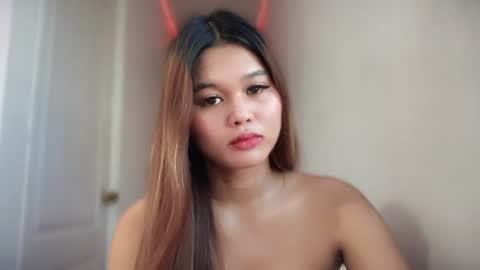 yoursweetgirl_zia online show from 07/26/26, 06:10