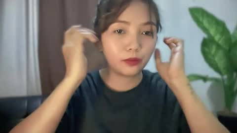 Snapshot of yoursweethot_faye chatting on 02/01/26, 03:54 Faye online show from 02/01/26, 03:54