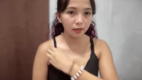 Snapshot of yoursweethot_faye chatting on 02/26/26, 06:18 Faye online show from 02/26/26, 06:18