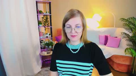 Alice online show from 09/23/25, 04:26