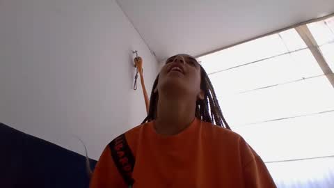 Snapshot of youwishtobeme chatting on 01/18/25, 05:59 elizabeth ju online show from 01/18/25, 05:59