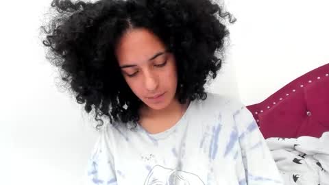 Snapshot of youwishtobeme chatting on 02/26/25, 07:27 elizabeth ju online show from 02/26/25, 07:27