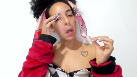 Snapshot of youwishtobeme chatting on 03/08/25, 01:28 elizabeth ju online show from 03/08/25, 01:28