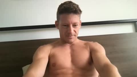 yoyoyo1221 online show from 11/12/25, 11:58