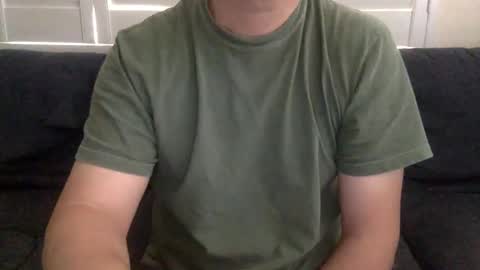 yque online show from 04/05/26, 02:58