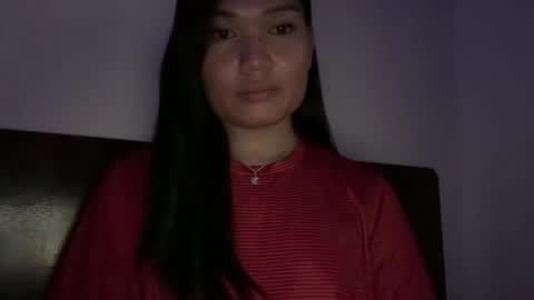 yrdrmgrl_jennie26 online show from 01/08/26, 01:19