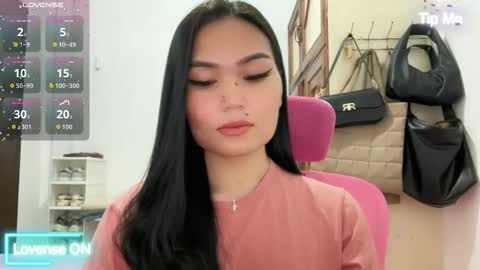 yrdrmgrl_jennie26 online show from 03/09/26, 07:51