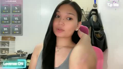 yrdrmgrl_jennie26 online show from 04/29/26, 07:20