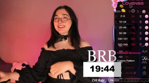 Ysabell online show from 12/17/24, 11:39