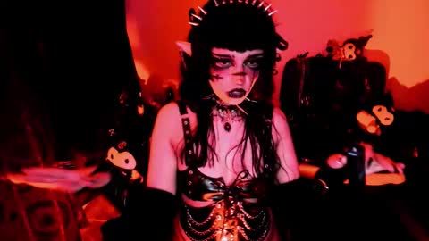 Yue Eclipsa online show from 03/11/26, 06:30