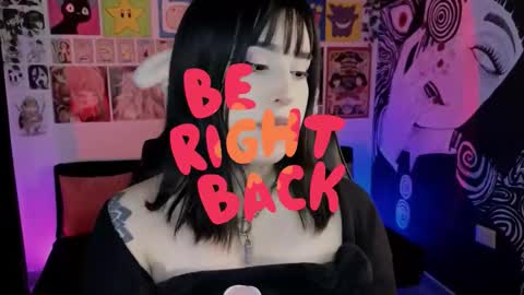 Snapshot of yuhwa chatting on 10/01/25, 04:02 rawr Anne Independent model online show from 10/01/25, 04:02