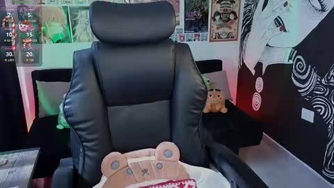 Snapshot of yuhwa chatting on 12/04/25, 07:00 rawr Anne Independent model online show from 12/04/25, 07:00