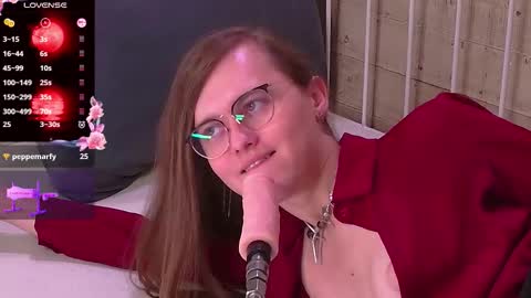 Yuko online show from 11/12/25, 08:30