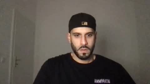 yul53 online show from 10/16/25, 06:42