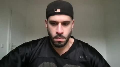 yul53 online show from 02/03/26, 01:49