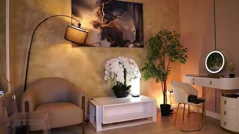 Yulia online show from 10/10/25, 06:18