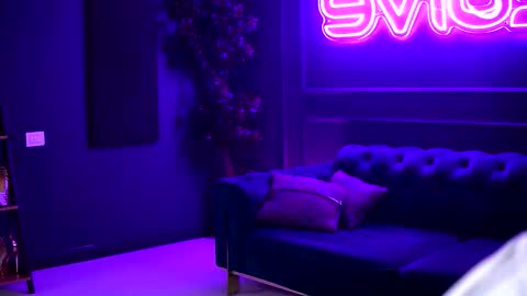 Yulia online show from 11/02/25, 08:11