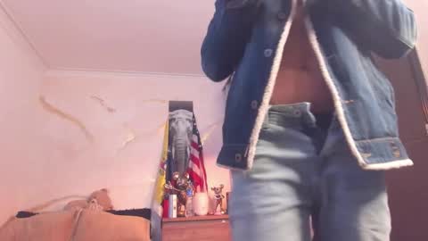 yulian 2811 online show from 03/16/26, 12:27