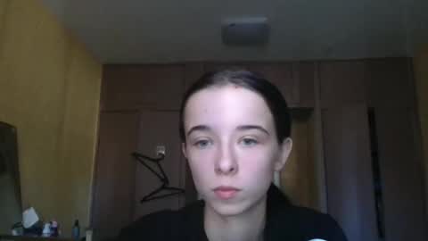 Yuliia online show from 10/15/25, 09:09