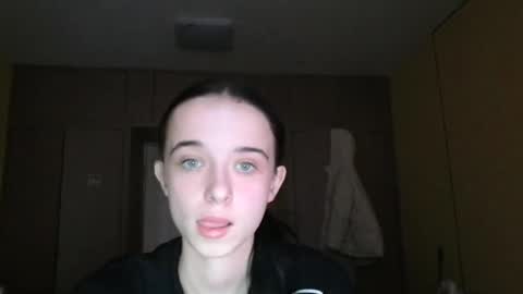 Yuliia online show from 11/28/25, 09:12