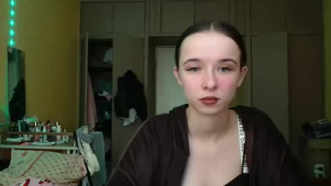 Yuliia online show from 04/01/26, 02:14